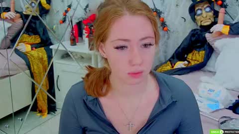 Snapshot of tinabrook chatting on October 17, 2025, 4:15 am Tina online show from October 17, 2025, 4:15 am