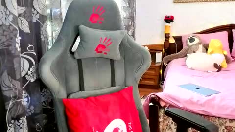 Snapshot of tinabrook chatting on February 20, 2026, 6:19 am Tina online show from February 20, 2026, 6:19 am