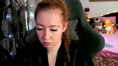 Snapshot of tinabrook chatting on February 27, 2026, 4:45 am Tina online show from February 27, 2026, 4:45 am