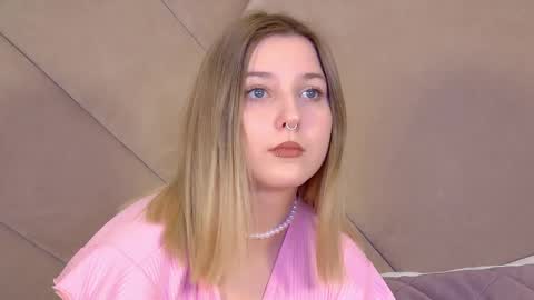 TinaBurton online show from April 13, 2026, 5:07 pm