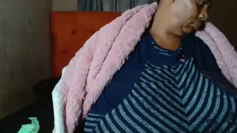 tinagiant online show from April 9, 2026, 8:42 am