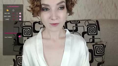 Tina online show from October 25, 2025, 4:53 am