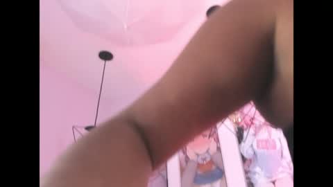 tinna noa online show from April 15, 2026, 1:34 am