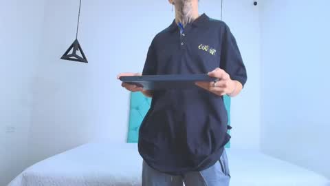 TINNY AND CANDY online show from February 3, 2025, 1:08 pm