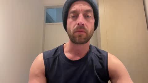 Snapshot of tinusts78 chatting on March 12, 2025, 9:02 am tinus online show from March 12, 2025, 9:02 am