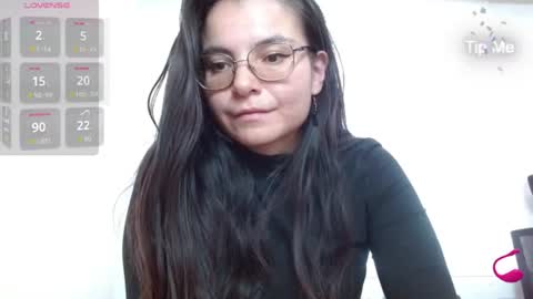 Tiny Caroline online show from July 15, 2026, 9:53 pm