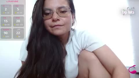 Tiny Caroline online show from July 23, 2026, 9:35 pm