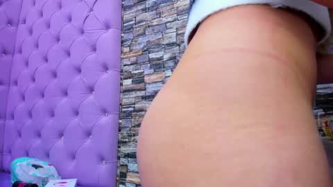 tiny online show from December 20, 2024, 3:25 am