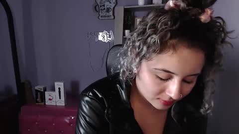 tiny online show from February 25, 2025, 9:20 am