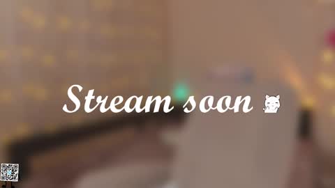 Snapshot of tiny_miracle chatting on March 2, 2025, 4:10 pm Lyssa online show from March 2, 2025, 4:10 pm