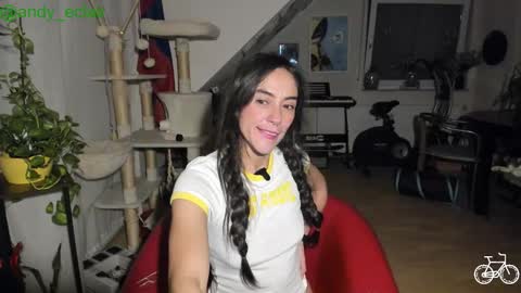 Tiny online show from January 17, 2026, 6:40 am