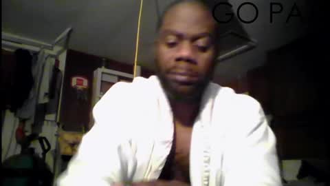 Snapshot of tinycock_1979 chatting on December 20, 2024, 9:43 am tinycock_1979 online show from December 20, 2024, 9:43 am