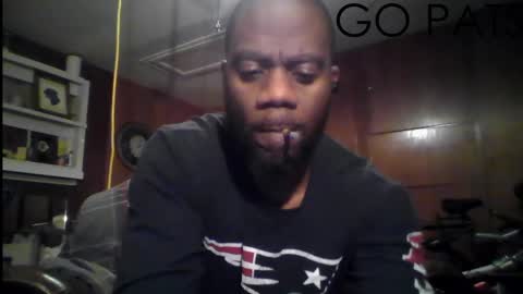 Snapshot of tinycock_1979 chatting on December 26, 2024, 8:07 am tinycock_1979 online show from December 26, 2024, 8:07 am