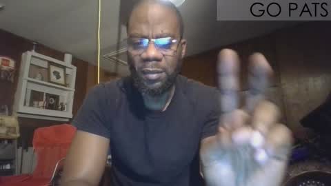 Snapshot of tinycock_1979 chatting on October 19, 2025, 2:40 pm tinycock_1979 online show from October 19, 2025, 2:40 pm