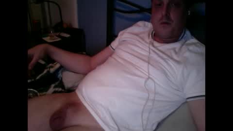 Snapshot of tinydicklad19 chatting on December 24, 2024, 6:28 pm tinydicklad19 online show from December 24, 2024, 6:28 pm