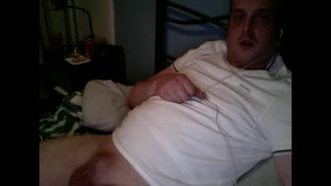 Snapshot of tinydicklad19 chatting on December 24, 2024, 9:33 pm tinydicklad19 online show from December 24, 2024, 9:33 pm