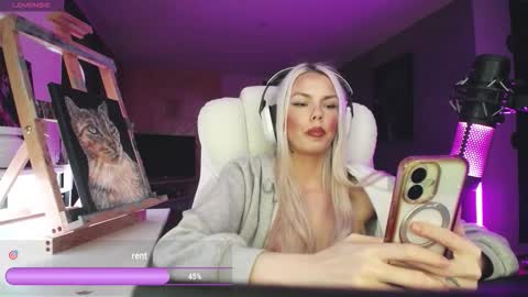 Snapshot of tinykylie chatting on February 27, 2026, 8:58 am stage Kylie Sinner brand CLITBAIT online show from February 27, 2026, 8:58 am