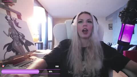 stage Kylie Sinner  brand CLITBAIT online show from March 29, 2026, 10:04 am