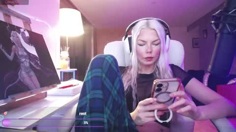 stage Kylie Sinner  brand CLITBAIT online show from April 19, 2026, 1:38 am