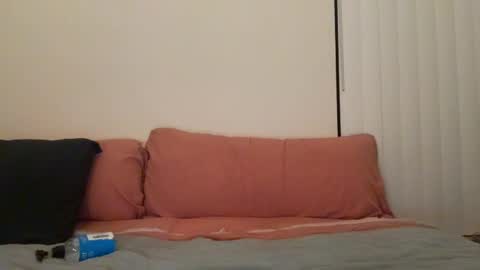 Tia online show from February 18, 2025, 2:49 am