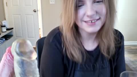 tinywithtiddies online show from April 8, 2026, 1:22 pm