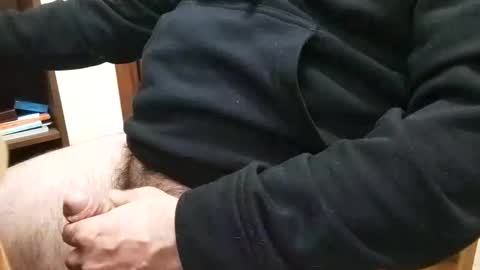 Snapshot of tiobelo chatting on March 9, 2025, 4:33 pm tiobelo online show from March 9, 2025, 4:33 pm