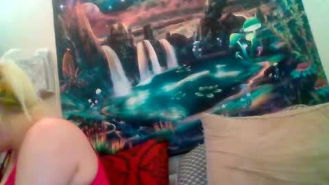 tipthekittenxo online show from March 1, 2026, 2:13 am