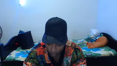 Snapshot of titoway07 chatting on November 5, 2025, 2:44 am titoway07 online show from November 5, 2025, 2:44 am