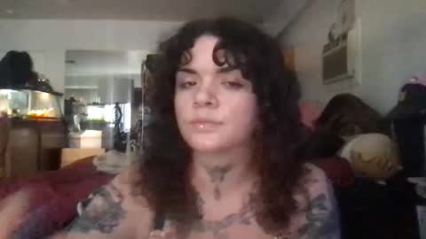 Snapshot of titzntattz chatting on December 19, 2025, 11:12 pm formerly bigtittygothwhore online show from December 19, 2025, 11:12 pm