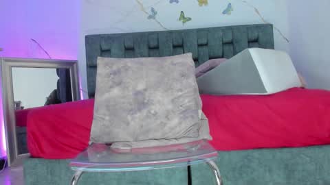 Tivizay online show from February 22, 2026, 2:04 pm