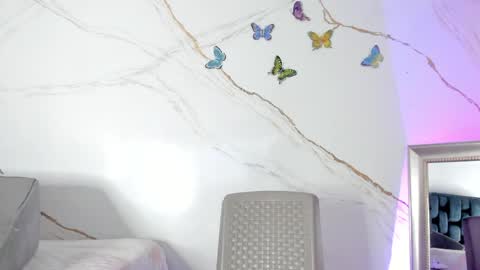 Tivizay online show from May 21, 2026, 3:41 pm