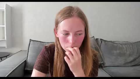 Snapshot of tixxxy chatting on July 20, 2026, 2:19 pm Maria online show from July 20, 2026, 2:19 pm