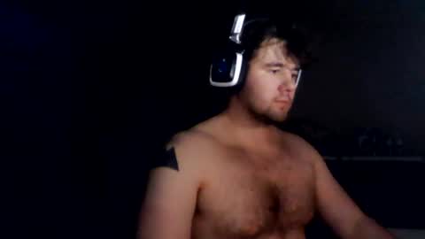 Snapshot of tizzledude chatting on July 27, 2026, 4:52 am tizzledude online show from July 27, 2026, 4:52 am