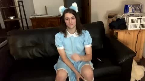 Snapshot of tjfemboi5641 chatting on November 4, 2025, 1:27 am tjfemboi5641 online show from November 4, 2025, 1:27 am