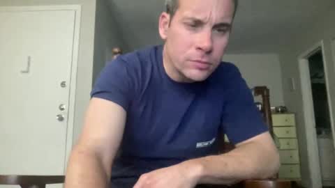 Snapshot of tleigh24 chatting on January 8, 2025, 12:49 am tleigh24 online show from January 8, 2025, 12:49 am