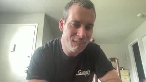 Snapshot of tleigh24 chatting on February 15, 2025, 5:50 pm tleigh24 online show from February 15, 2025, 5:50 pm