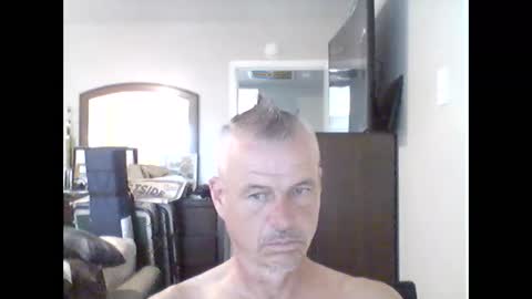 tx46m online show from September 15, 2025, 10:32 pm