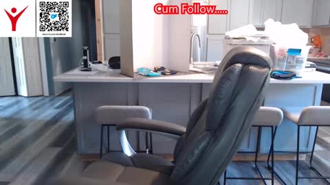 Snapshot of toddbator chatting on October 6, 2025, 2:47 pm Todd Bator online show from October 6, 2025, 2:47 pm