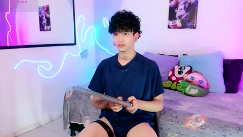 Snapshot of todoroki_g chatting on October 19, 2025, 2:45 am todoroki_g online show from October 19, 2025, 2:45 am