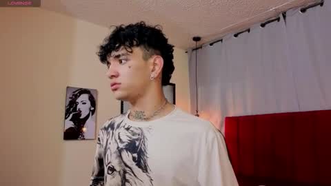 todoroki_g online show from January 15, 2026, 3:44 am