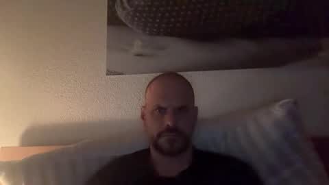 zurichcouple online show from March 28, 2026, 1:05 am