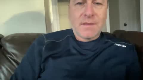 Snapshot of toggaman chatting on December 27, 2024, 5:16 pm Joshua1983 online show from December 27, 2024, 5:16 pm