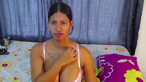 Adela y juan online show from June 9, 2026, 9:15 pm