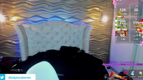 toky         online show from December 21, 2024, 10:40 pm