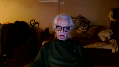 tom112292014 online show from February 16, 2026, 12:40 am