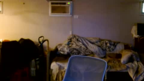 tom112292014 online show from May 15, 2026, 8:49 pm