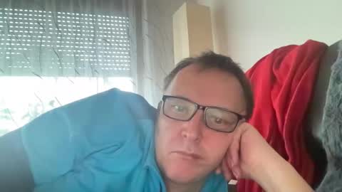 Snapshot of tom6644 chatting on March 2, 2025, 4:32 pm Tom online show from March 2, 2025, 4:32 pm