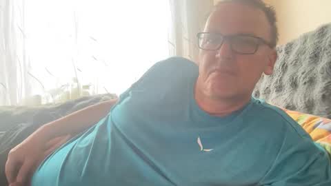 Snapshot of tom6644 chatting on October 11, 2025, 1:20 pm Tom online show from October 11, 2025, 1:20 pm