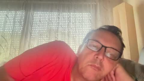 Snapshot of tom6644 chatting on July 15, 2026, 2:33 pm Tom online show from July 15, 2026, 2:33 pm