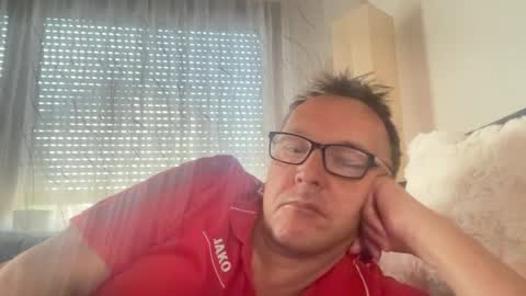 Snapshot of tom6644 chatting on July 23, 2026, 6:44 am Tom online show from July 23, 2026, 6:44 am